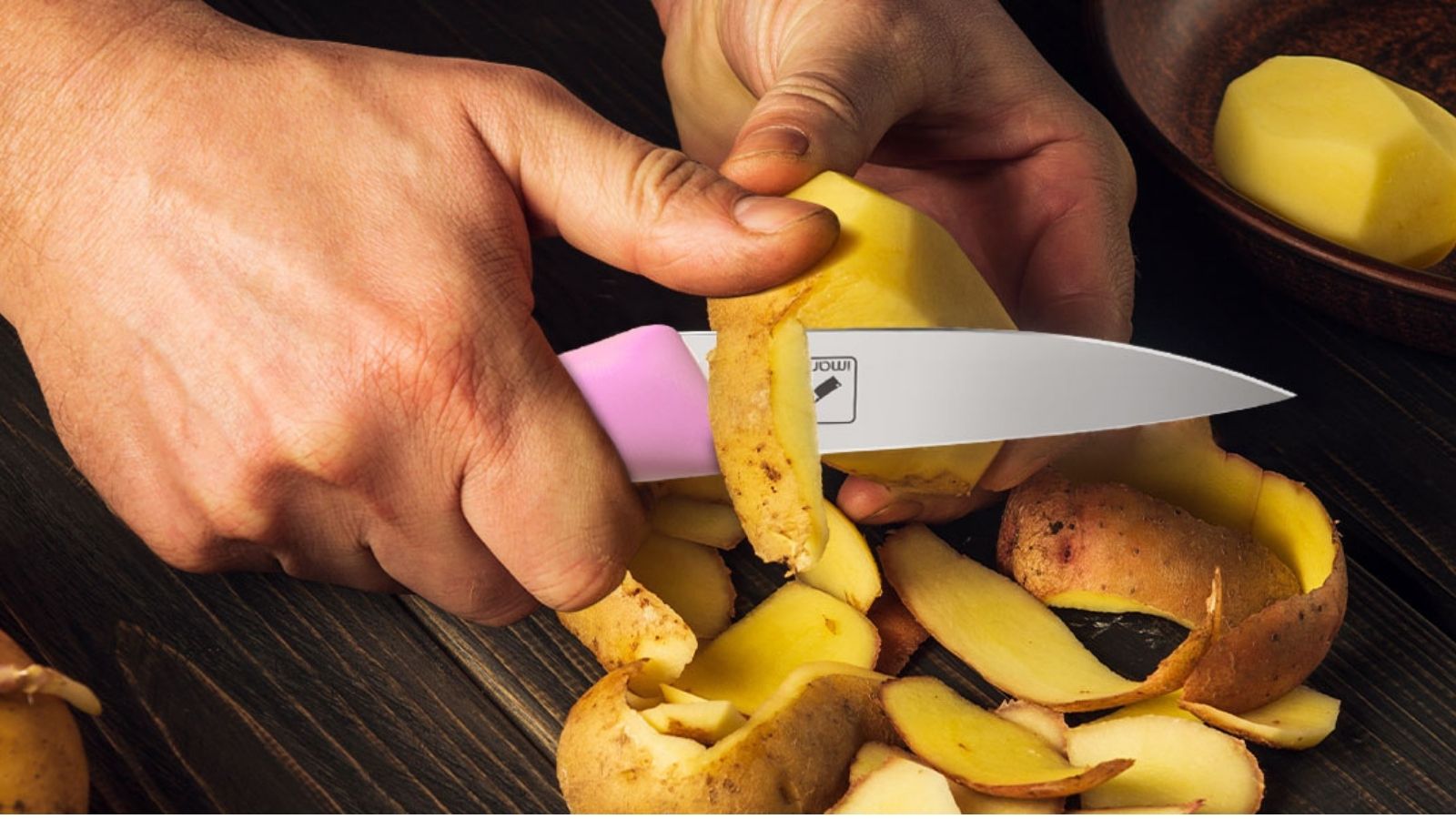 How Color Quietly Shapes the Way People Pick a Kitchen Knife Set