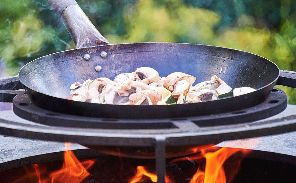 Wok vs. Frying Pan: Which Should You Use? - IMARKU