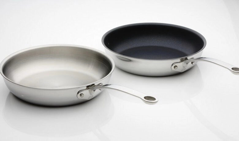 Stainless Steel vs Nonstick Cookware: Which One Do You Actually Need? - IMARKU